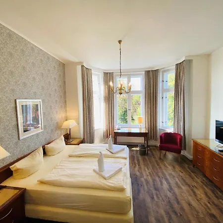 Kaiserhof 3* ליבק