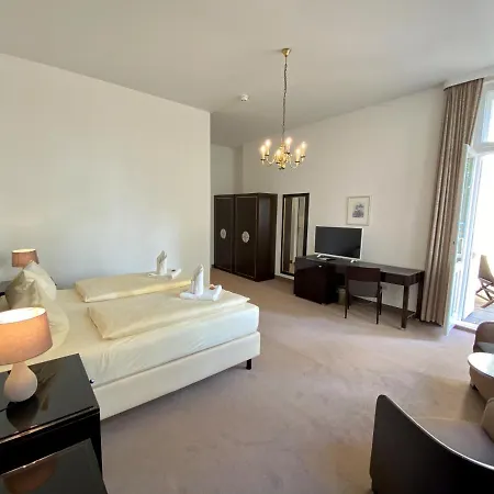 Kaiserhof 3* ליבק