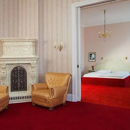 Kaiserhof Hotel