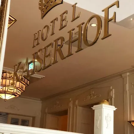 מלון Kaiserhof 3*